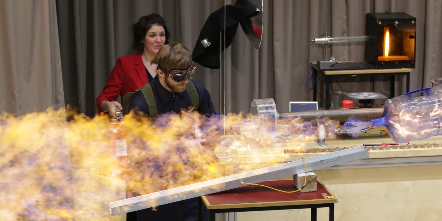 Physics demonstration of propulsion
